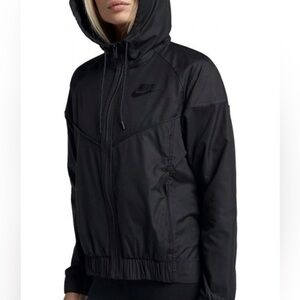 Nike Women's Windrunner Jacket